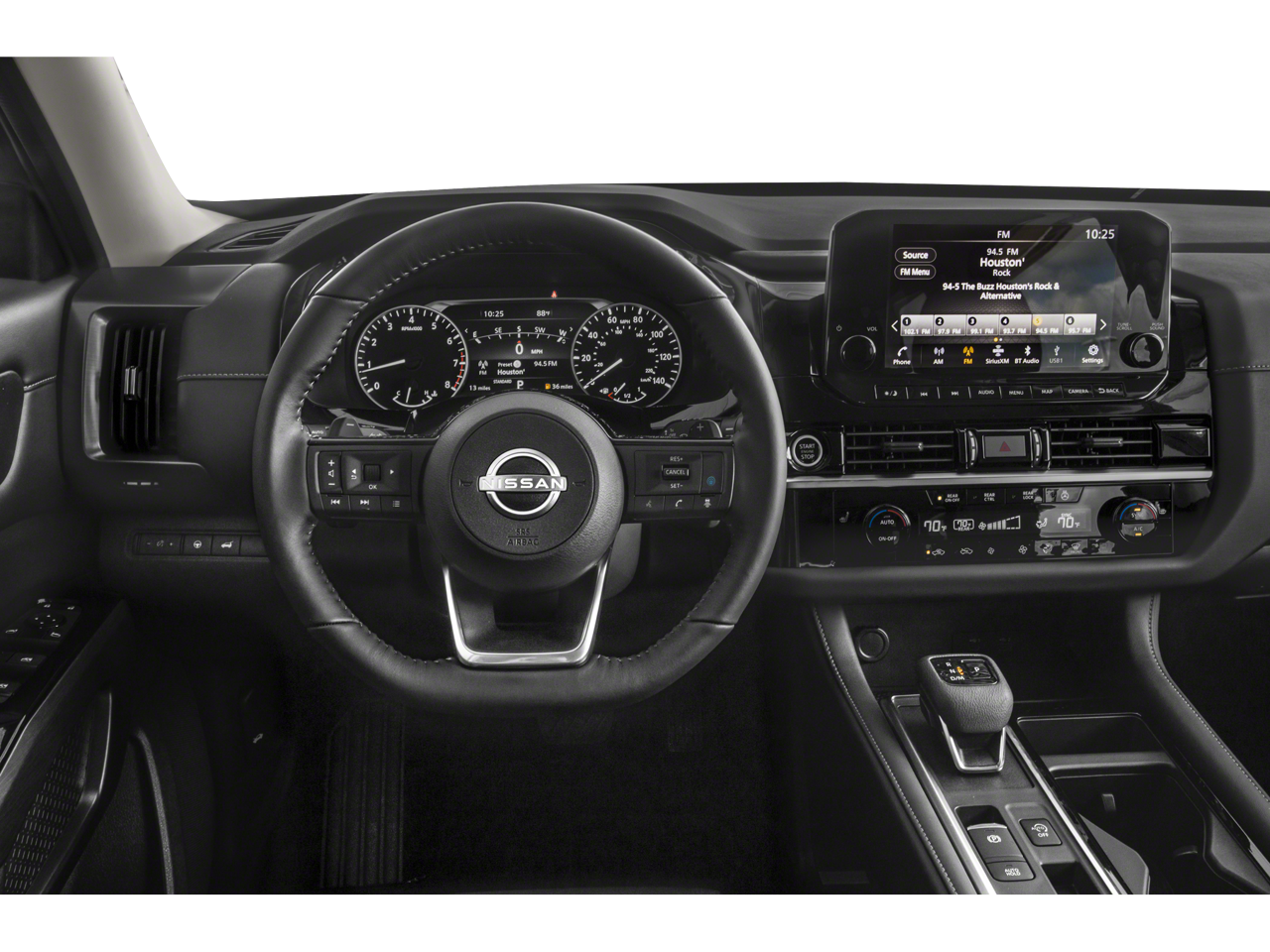 2022 Nissan Pathfinder — interior view