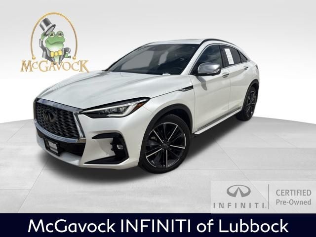 2023 INFINITI QX55 SENSORY in Radiant White — front three-quarter view