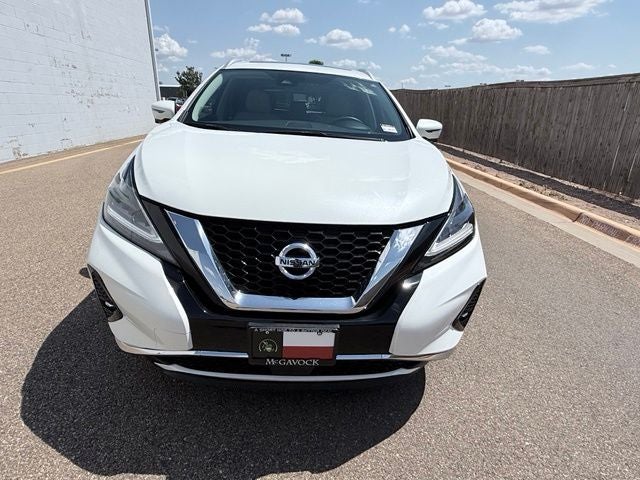 2019 Nissan Murano — rear three-quarter view