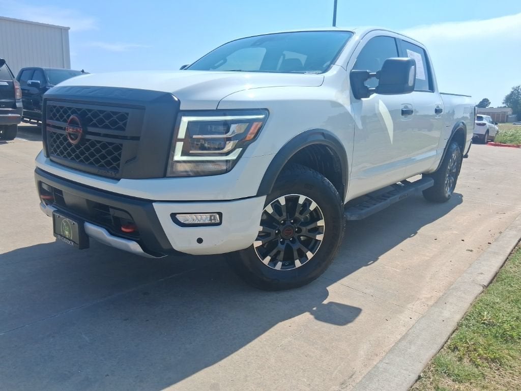 2024 Nissan Titan